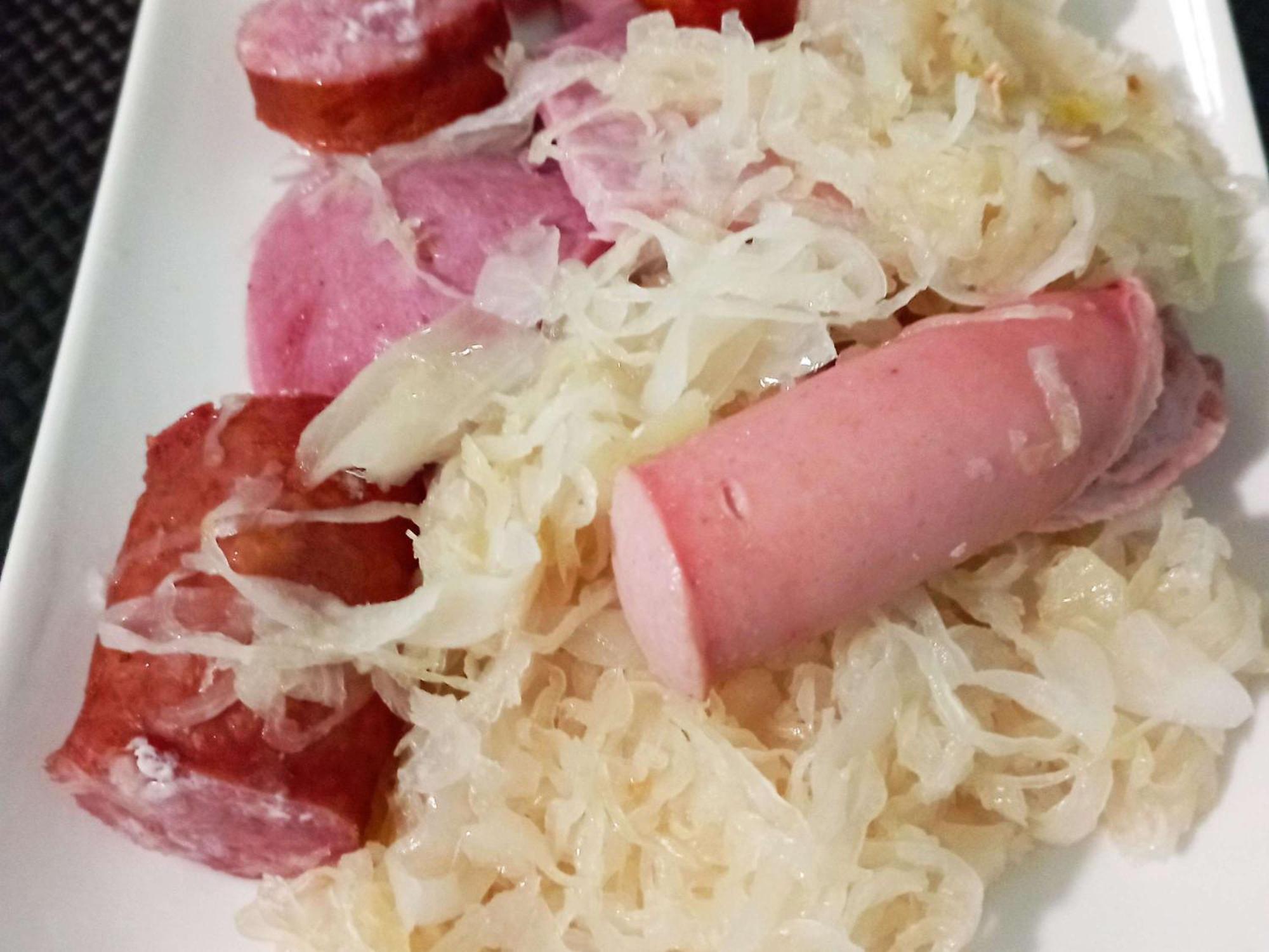 里斯堂德莫尼宜必思酒店 Fourmies 外观 照片