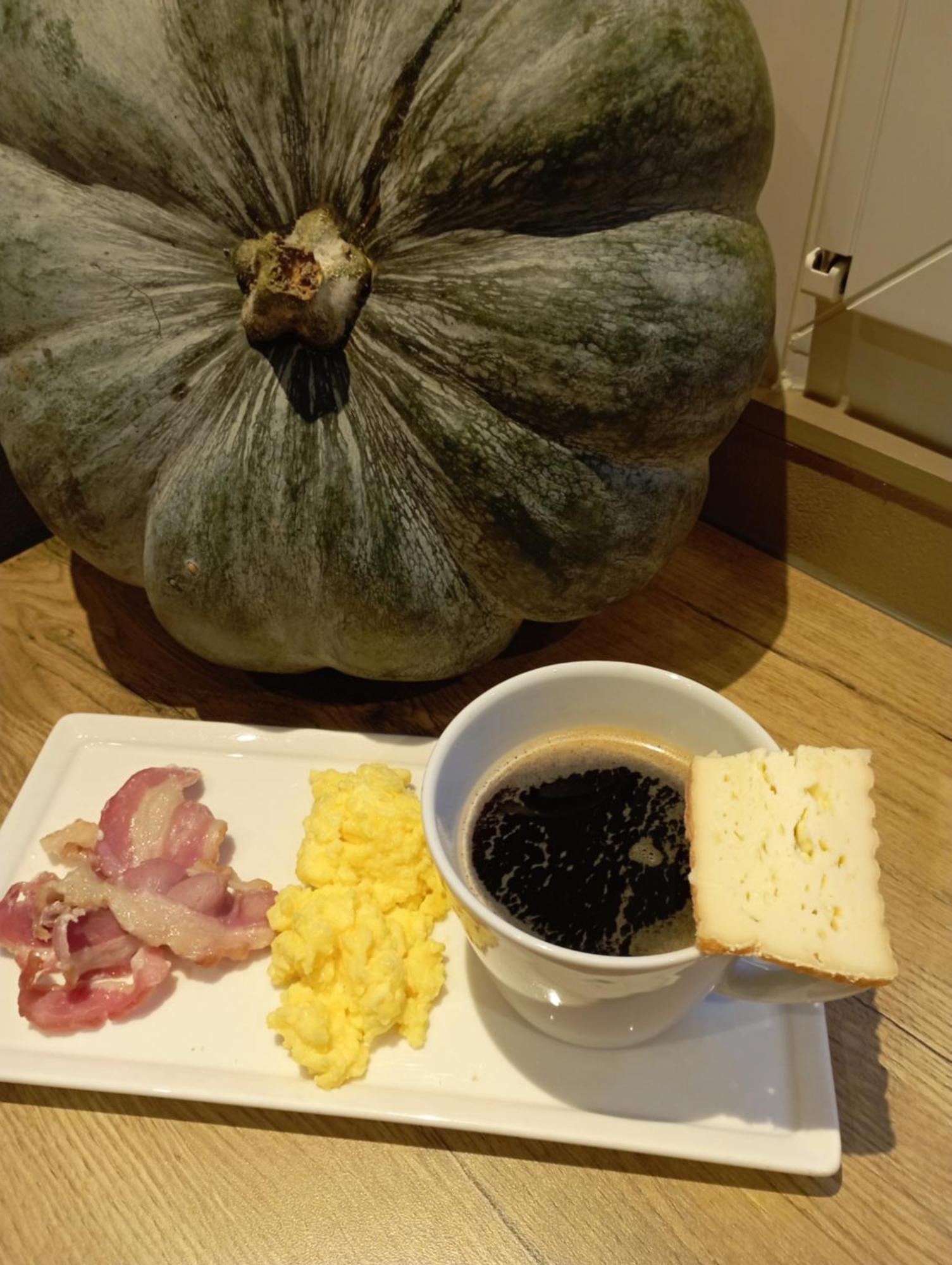 里斯堂德莫尼宜必思酒店 Fourmies 外观 照片